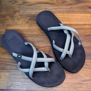 Teva Olowahu Flip Flop Sandal Quick Dry Vegan Size 11